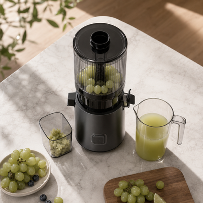 آبمیوه گیری آرام و هوشمند Fresh Smart HJ303 با دهانه عریض – آبمیوه گیری که زمان آبمیوه گیری خانوادگی را با دهانه 155 میلی متری، مخزن 2400 میلی لیتری، پرس سرد 200 وات و تمیز کننده خودکار لذت بخش می کند